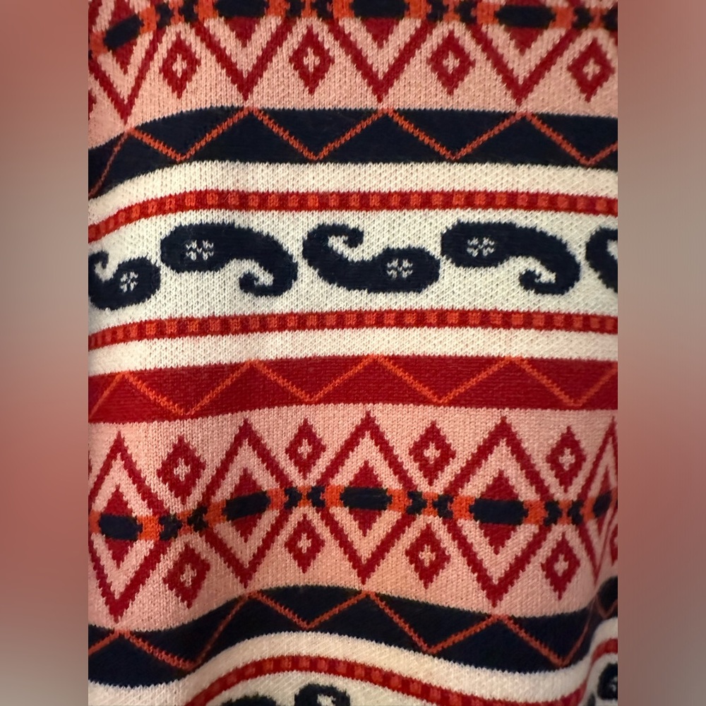 NWT Happy Sheep CrewSize L, Red- White, Navy Blue Wool Cashmere Italian Designer - Picture 3 of 5